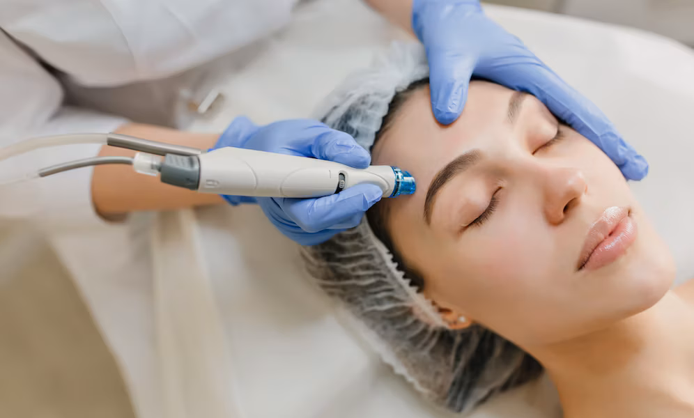 glow-beyond-the-surface:-discover-the-science-and-magic-of-hydrafacial